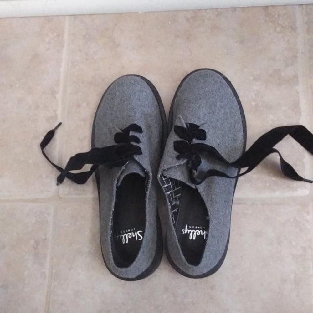SHELLYS LONDON SHOES SIZE 7